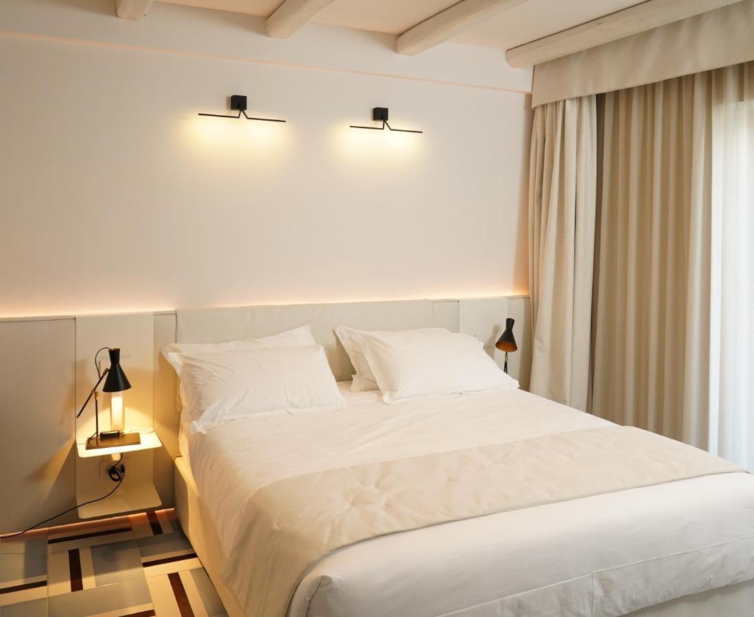Dimora Dei Lari Hotell Bacoli Exteriör bild