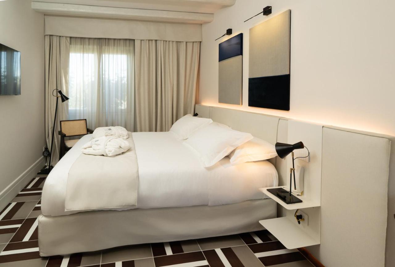 Dimora Dei Lari Hotell Bacoli Exteriör bild
