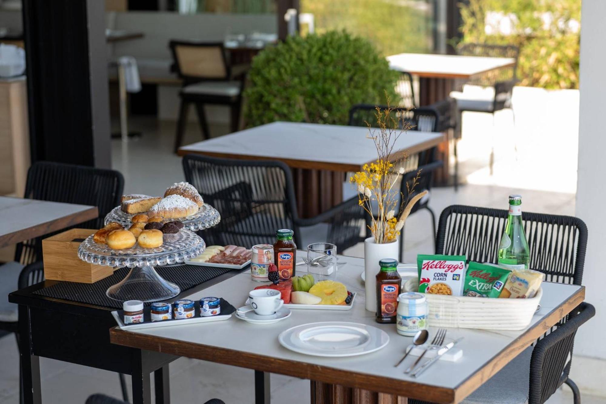 Dimora Dei Lari Hotell Bacoli Exteriör bild