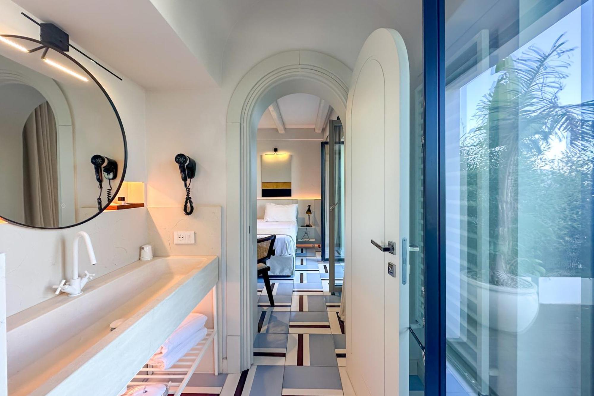 Dimora Dei Lari Hotell Bacoli Exteriör bild